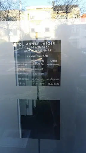 Dr Dr.de Jaeger Ann