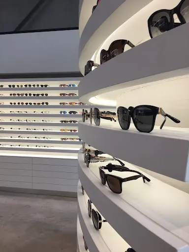 Opticien Oogwereld Decraene - Optician Bellegem (Kortrijk)