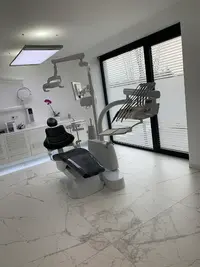 Dr Namur-dental Clinic