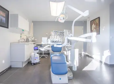 Dr Dentiste Cédric Micheli