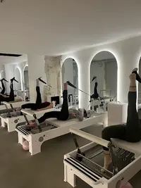 Kyo Center X The Cave - Centre de Kinésithérapie & Studio de Reformer Pilates et Yoga