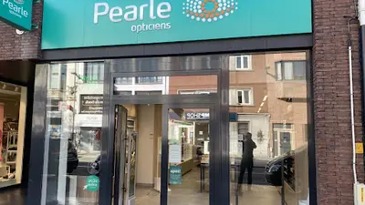 Opticien Pearle Opticiens Brasschaat