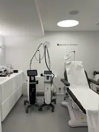 Dr Cathy Dierckxsens