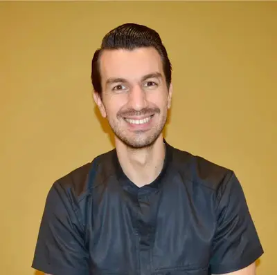 Dr Damien Godart - Médecine Esthétique