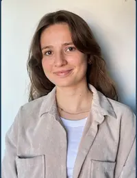 Célia Zéghida - Kiné - Rééducation Cancer du Sein Lpg, Périnéale et Abdominale Post Partum