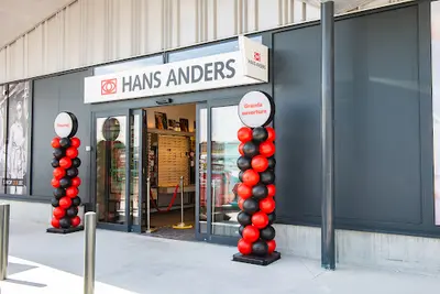 Opticien Hans Anders Couvin La Couvinoise