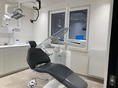 Dr Desaintes / Pierre-yves
