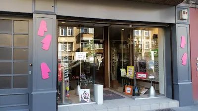 Opticien j&j Flament Opticiens Visagistes Coloristes