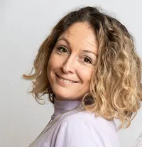 Julie Dendal Kinésithérapeute Cervico-maxillo-facial