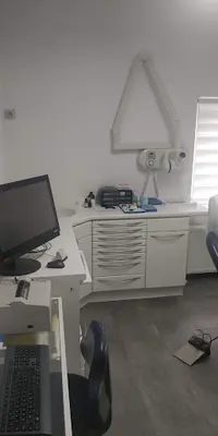 Dr Cabinet Tahri