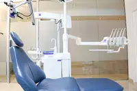 Dr Bcosm - Clinique Dentaire des Alliés