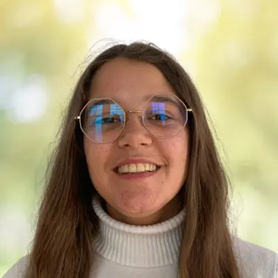 Lola Petit - Kinésithérapeute