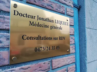 Dr Lequeue Jonathan