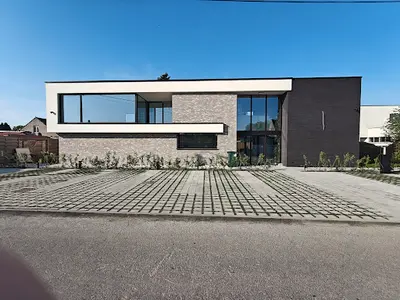 Dr Tandarts - Tabakoloog Bram Brecx - Mondig Lierde