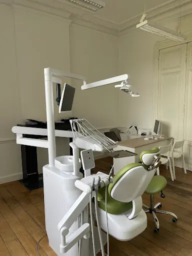 Dr Denesia - Cabinet Dentaire Verviers