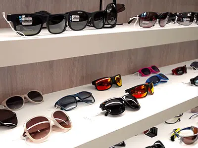 Opticien Laurent (parking en face de la commune)