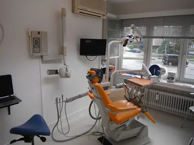 Dr Cabinet Dentaire Hymans 1
