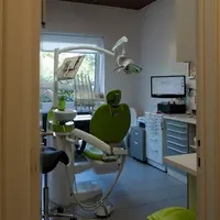 Dr Hanene Tliba Dentiste Woluwe-saint-lambert