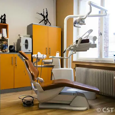 Dr Marie Jeanne Peti - Dentiste À Woluwe-saint-lambert