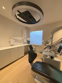 Dr Be Dentistic