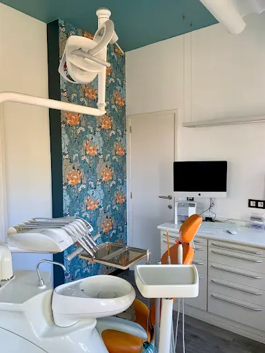 Céline Taita Dentiste