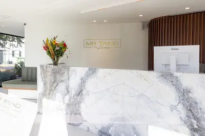 Dr Mr Tand